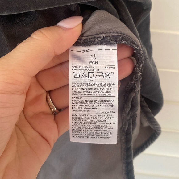 Dark Blue Old Navy Velvet Top - Picture 3 of 6